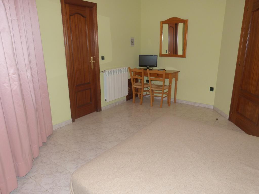 La Quinta Del Nar Hotel Куинтанар де ла Сиера Стая снимка